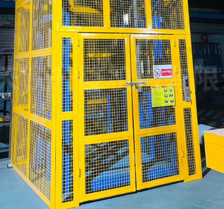 平塘货梯可以安装在室外吗